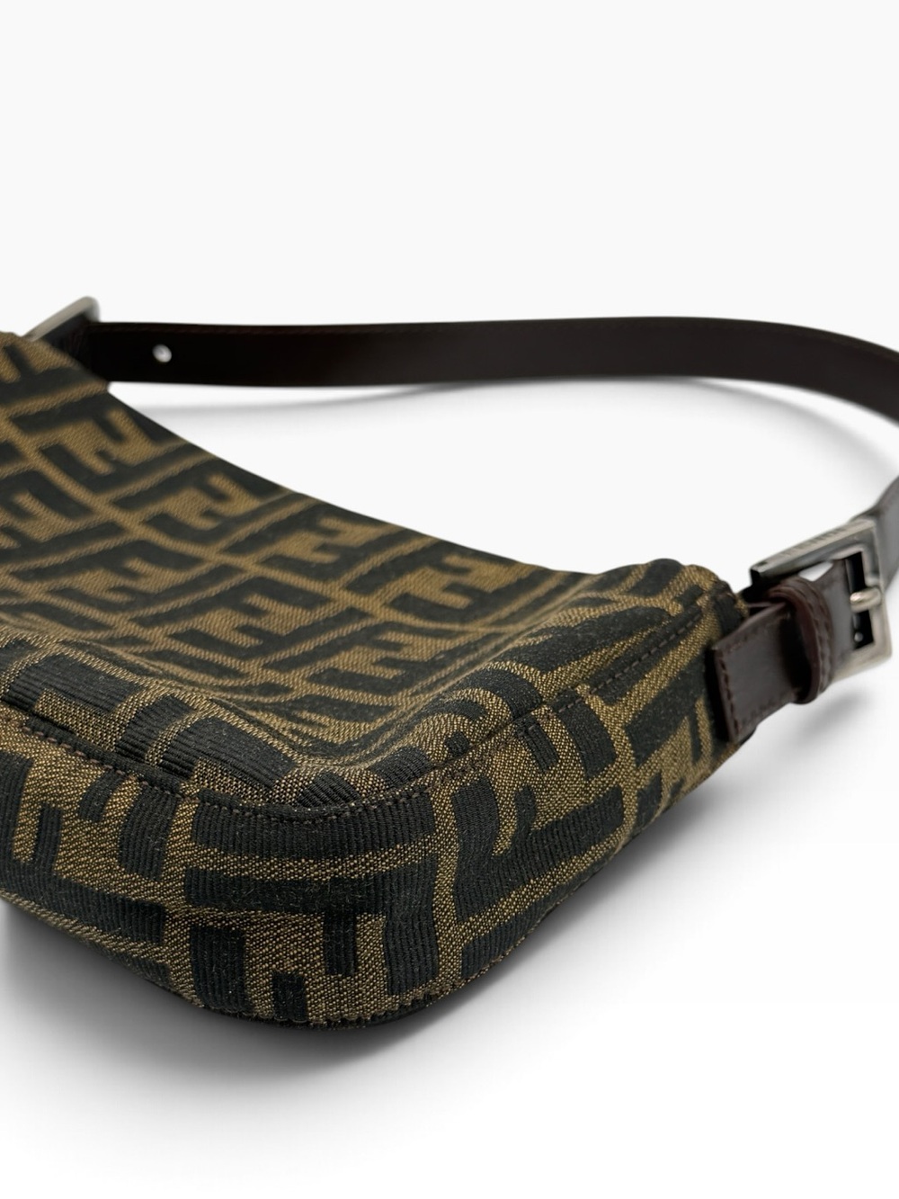 Auth FENDI ZUCCA BAGUETTE shoulder Bag Brown Monogram Canvas vintage LIKE NEW - Picture 9 of 16